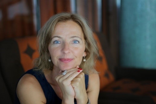 Kratkih pet z Darjo Barborič Vesel, socialno pedagoginjo